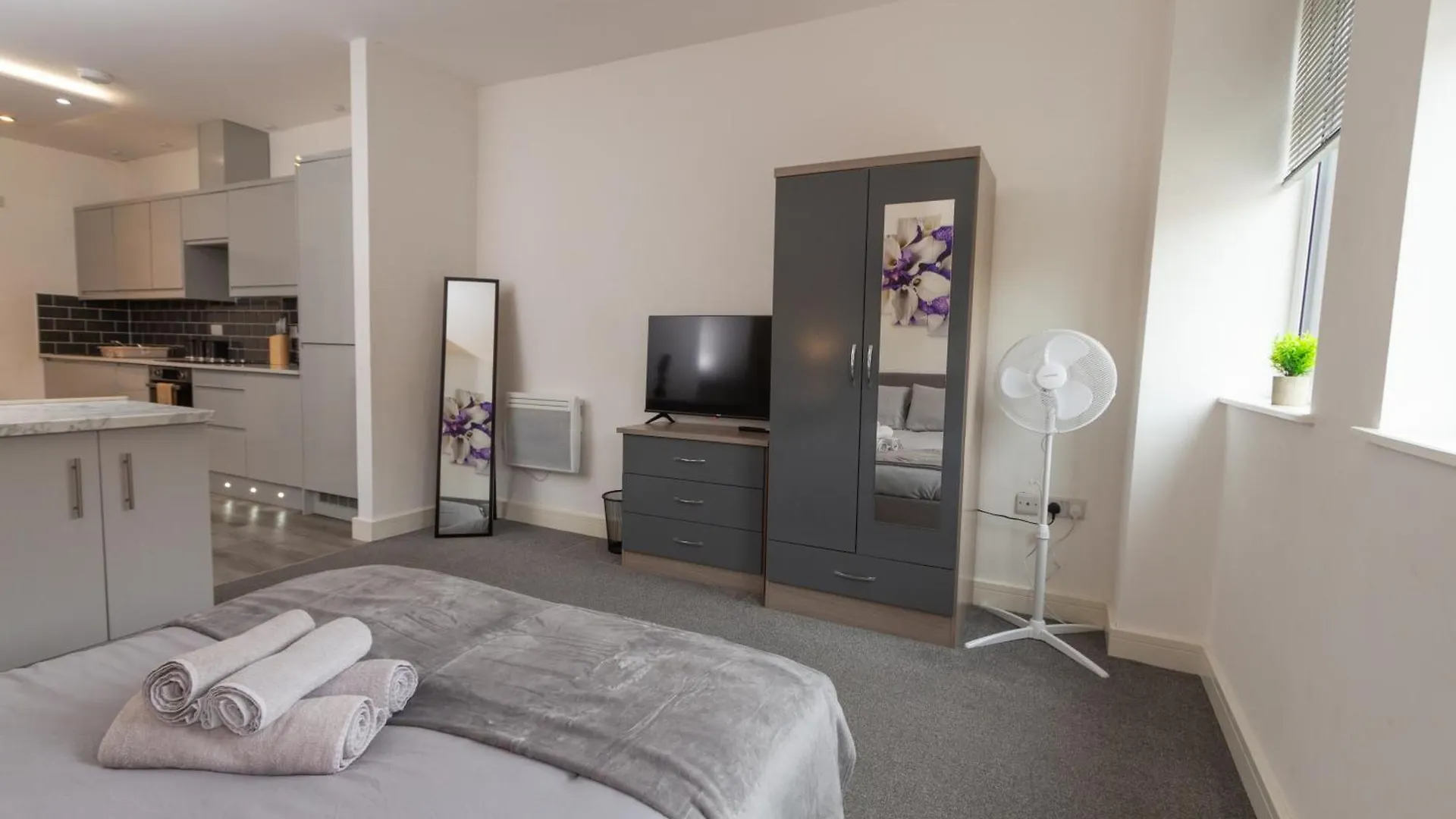 Cosy 1Bed Getaway In Central Hull 킹스턴어폰헐